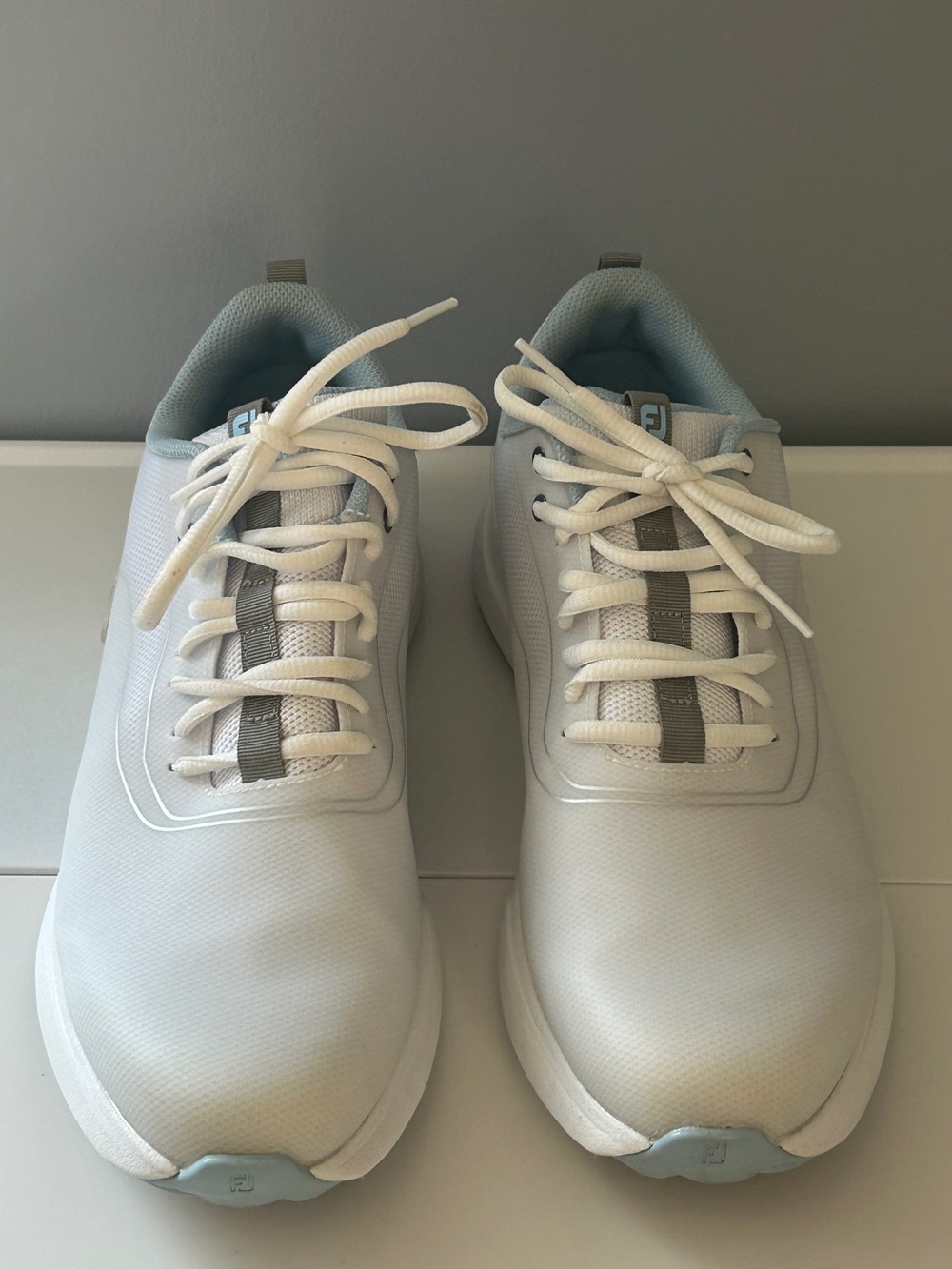 FootJoy Women's Performa Spikeless Golf Shoe Size 10M White Light Blue 99203 FJ